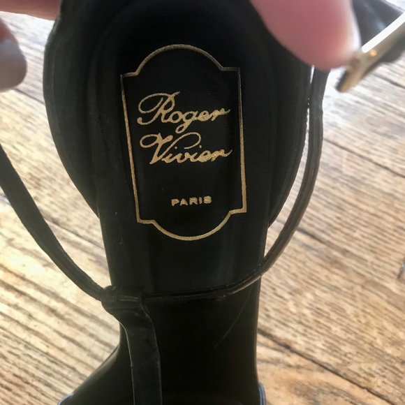 Roger Vivier Crocodile Heels